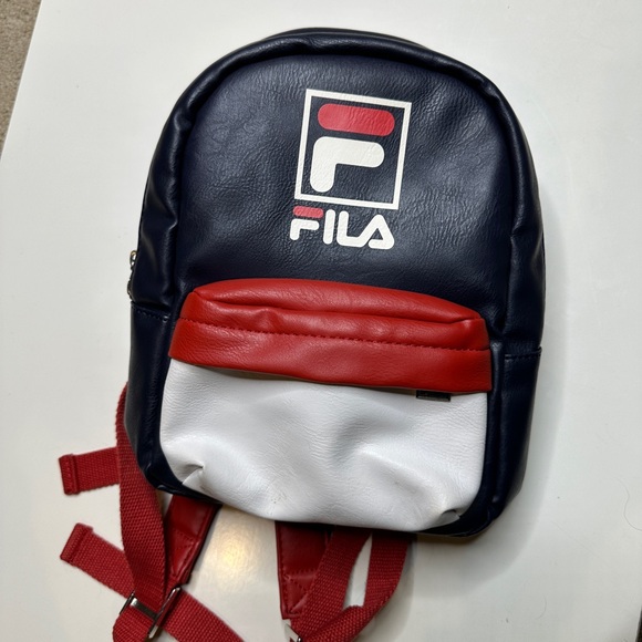 Fila mini Backpack - Picture 2 of 2